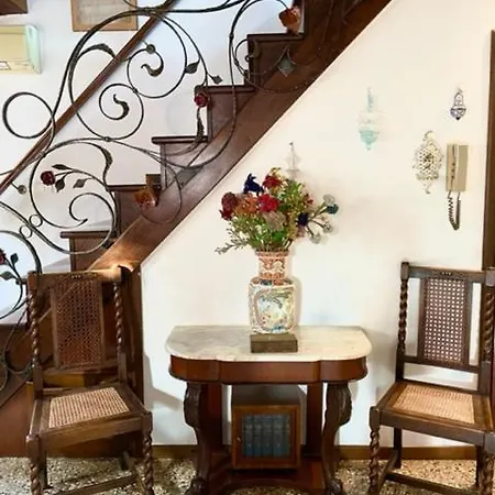 Ca' Della Carita' Apartman *