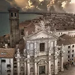 Ca' Della Carita' *