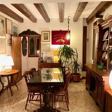 Ca' Della Carita' *
