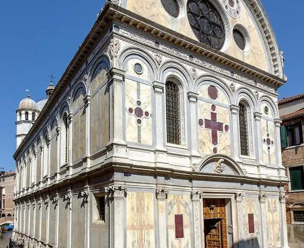 Ca' Della Carita'